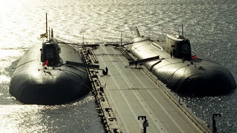 В Комсомольске-на-Амуре спустили на воду корвет «Грозный»