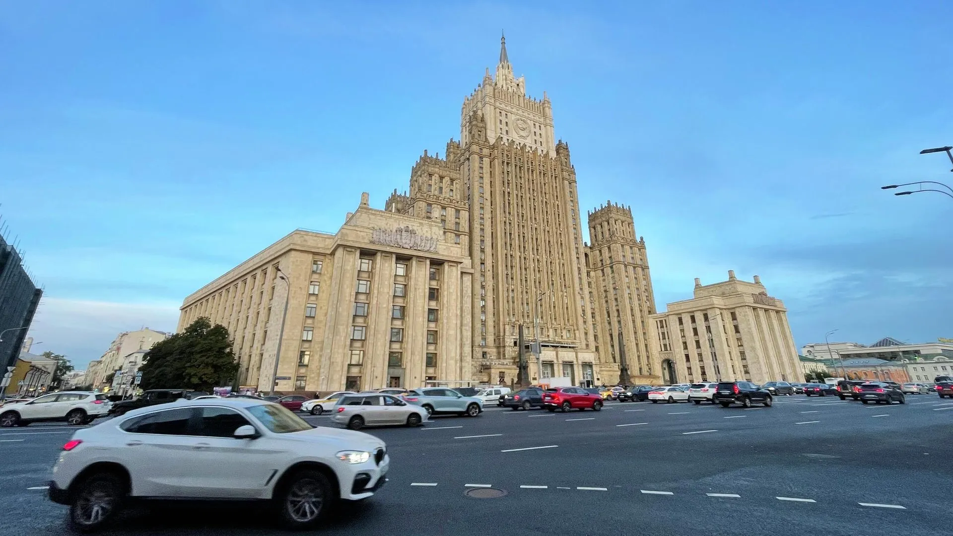 МИД призвал усилить борьбу с расползанием оружия с Украины