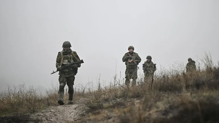 Российские военные ударили по сухогрузу и объектам в Украине