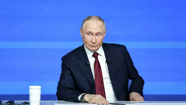 Путин назвал санкции и тарифные войны инструментами неоколониализма