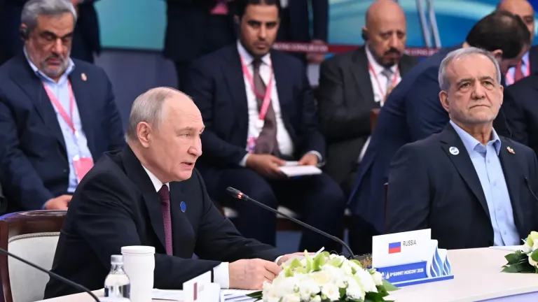 Путин: санкции в энергетике вредят и производителям, и потребителям