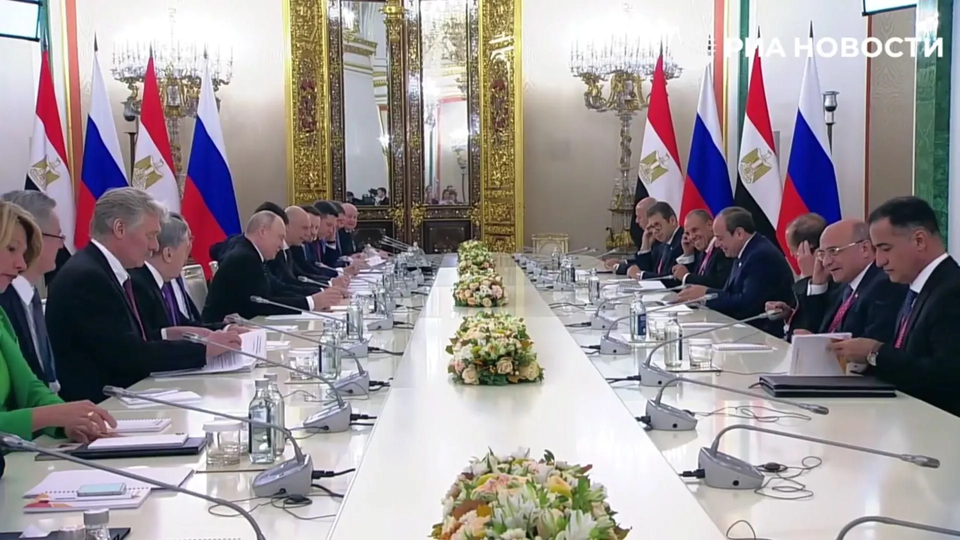 Путин: за полгода Египет посетили более 1,2 млн туристов из России