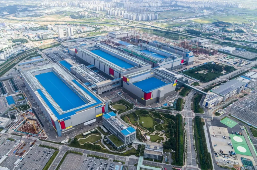 Samsung и SK Hynix модернизируют заводы в Китае