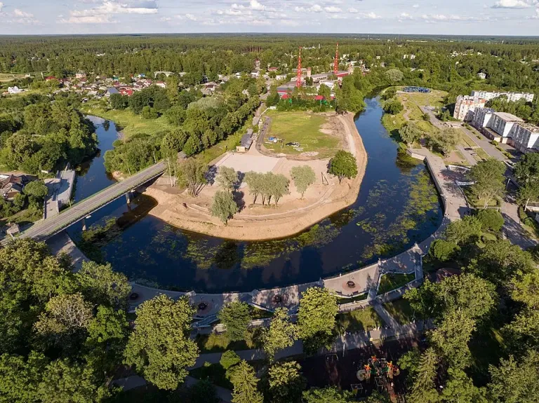 В Лужском районе Ленобласти объявили опасность БПЛА