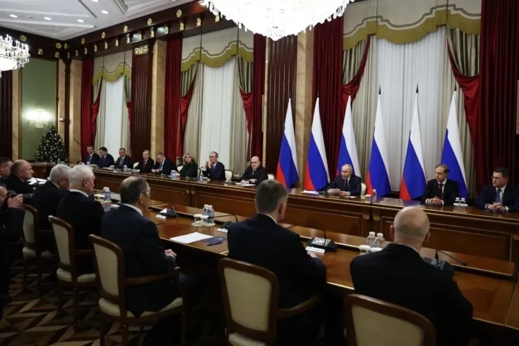 Правительство рассмотрит поправки в закон «О связи»