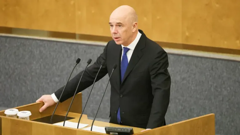 Силуанов: средняя пенсия по старости в 2027 году составит 29 904 рубля