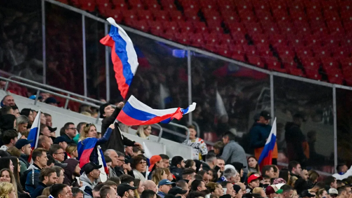 Минспорт продолжит добиваться возвращения флага РФ в спорт