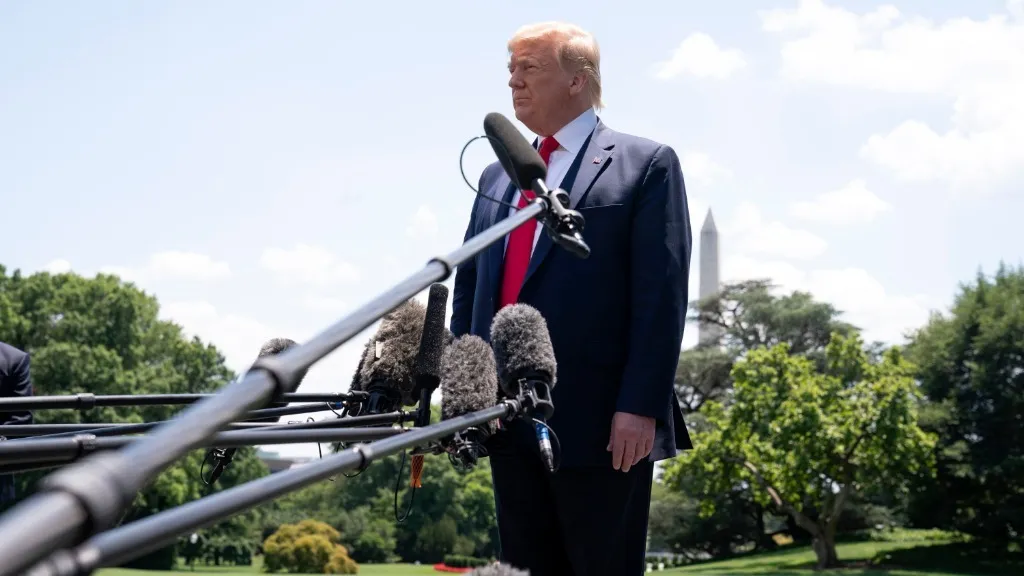 Трамп заявил, что США могут забрать всю нефть у Ирана
