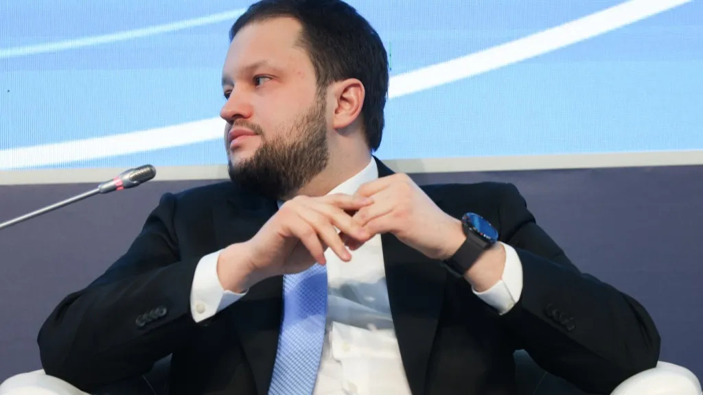 Ядров: Запад не смог уничтожить гражданскую авиацию России