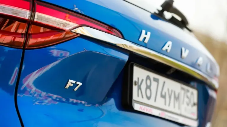 Минпромторг добавит Haval H3 и Dargo в перечень машин для такси