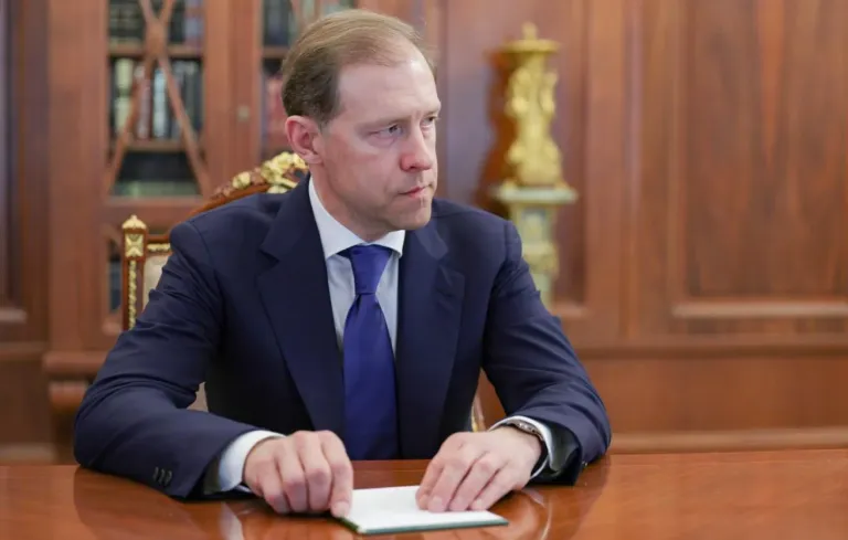 Мантуров: оборонные предприятия справляются с гособоронзаказом