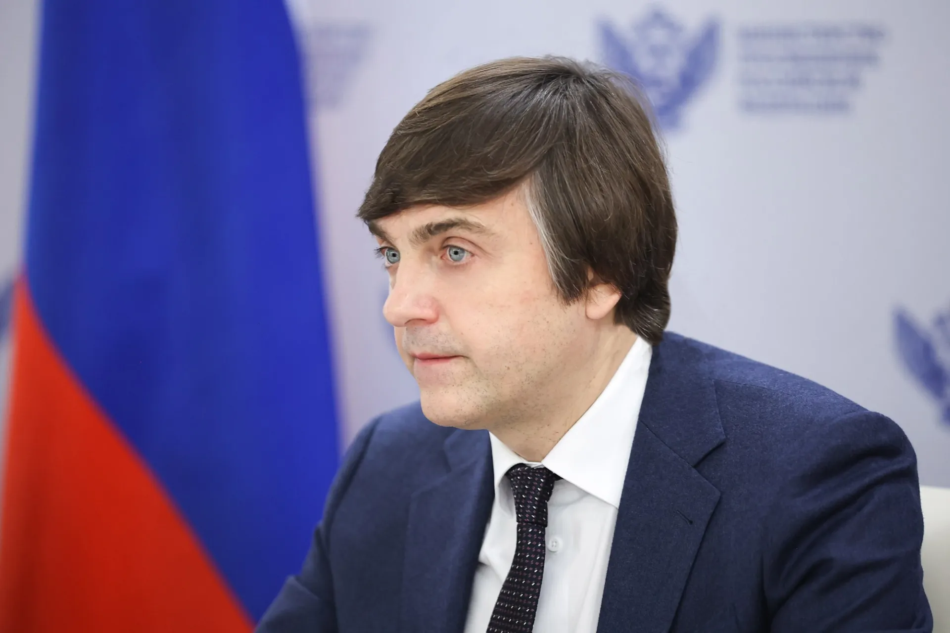 В новом ФГОС для старшеклассников заложили до 680 часов на воспитание
