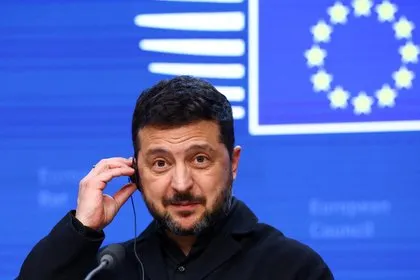 Зеленский заявил о дефиците 3,5 млрд евро до конца года