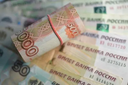 ЦБ рекомендовал банкам проверять крупные суммы наличных