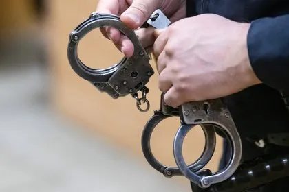 Во Владивостоке задержали учителя, снимавшегося в порно