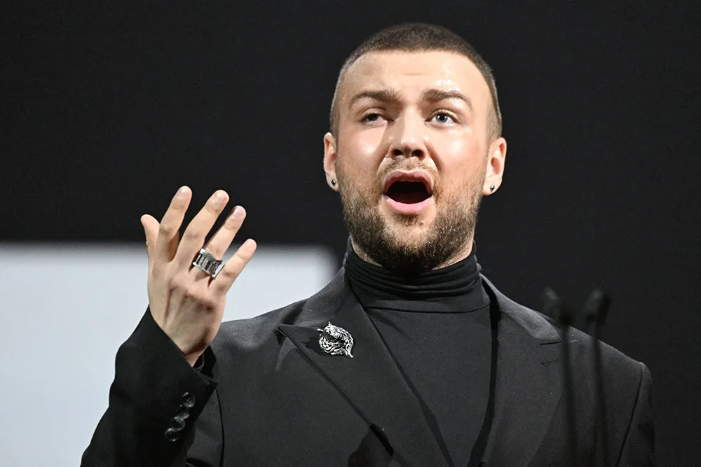 Солист Мариинки упал с семиметровой высоты на репетиции