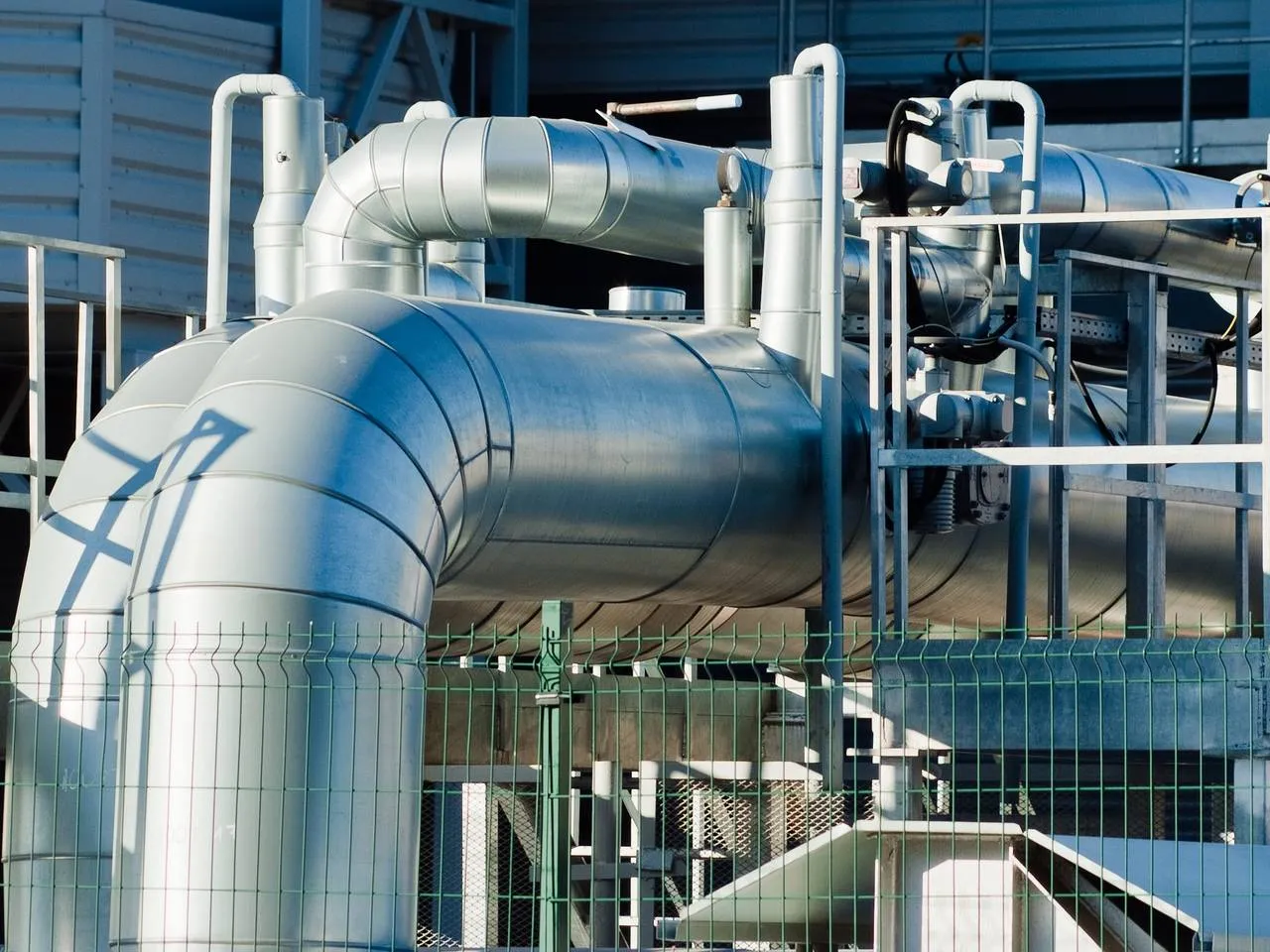 Евросоюз сохранит запрет на закупку российского газа