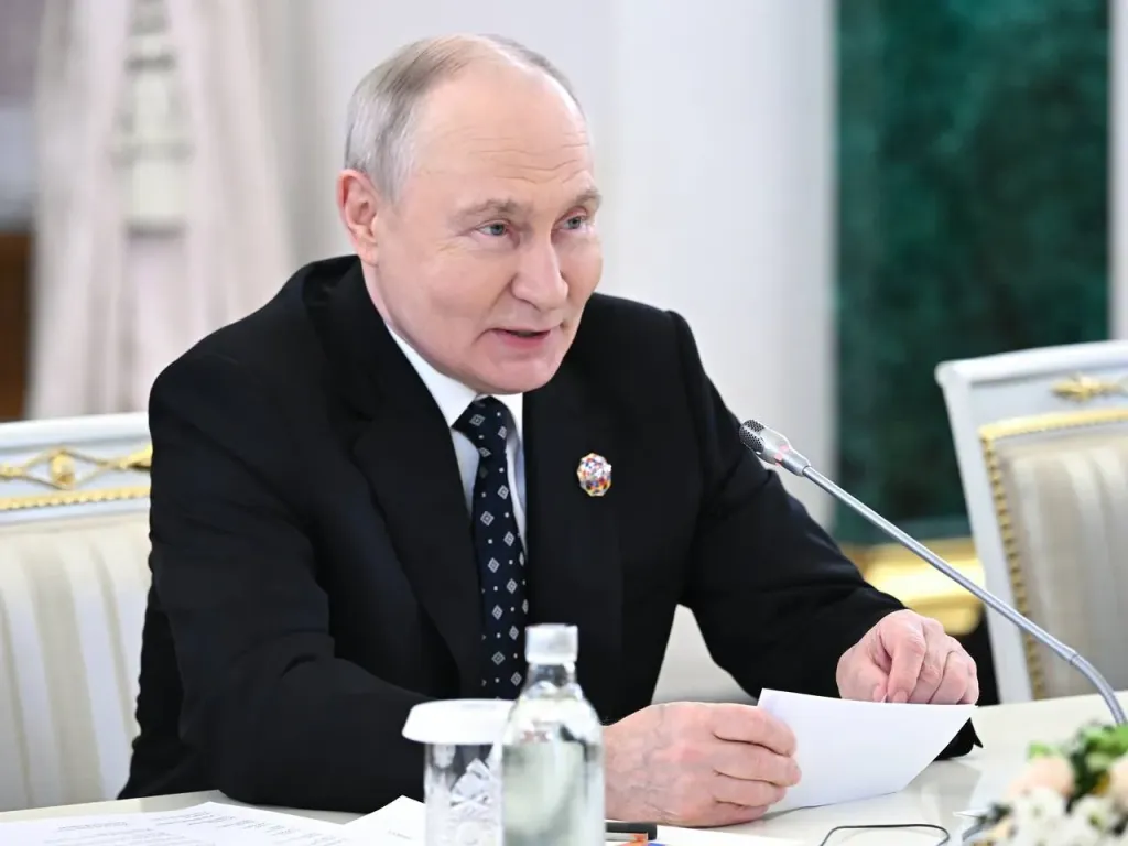 Путин на саммите Россия — Африка предложил тост за сотрудничество