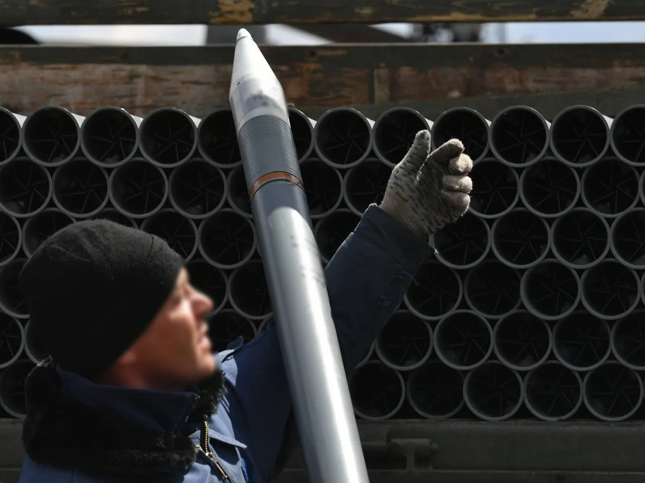 Минобороны заявило об ударах по энергетике и транспорту Украины